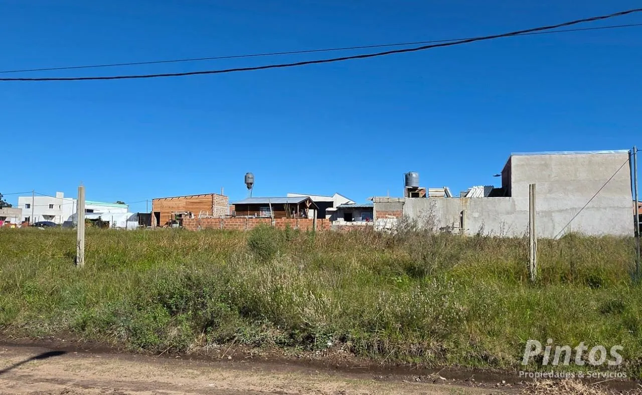 Terreno en Moreno entre Favre y Rieter