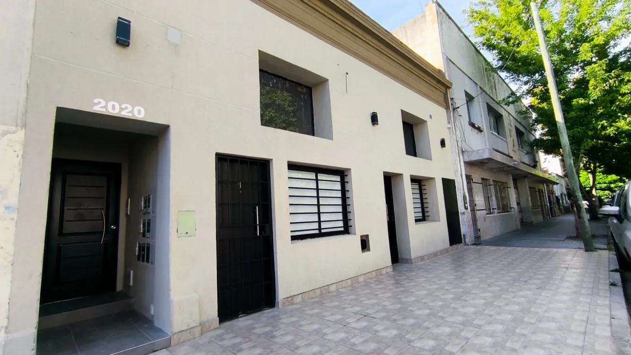 Departamento en Dorrego al 2000