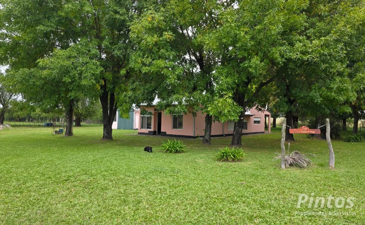 Casa en Calle Pública a 1445 mts de Colectora Autovía Ruta 14