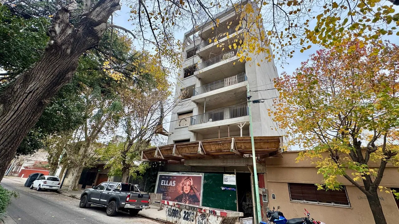 Departamento en Plaza al 3700