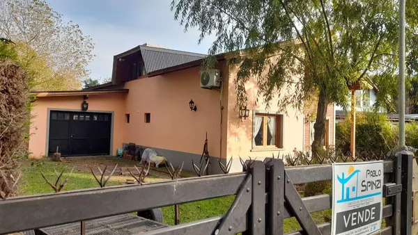 Casa en CALLE 18 al 3200