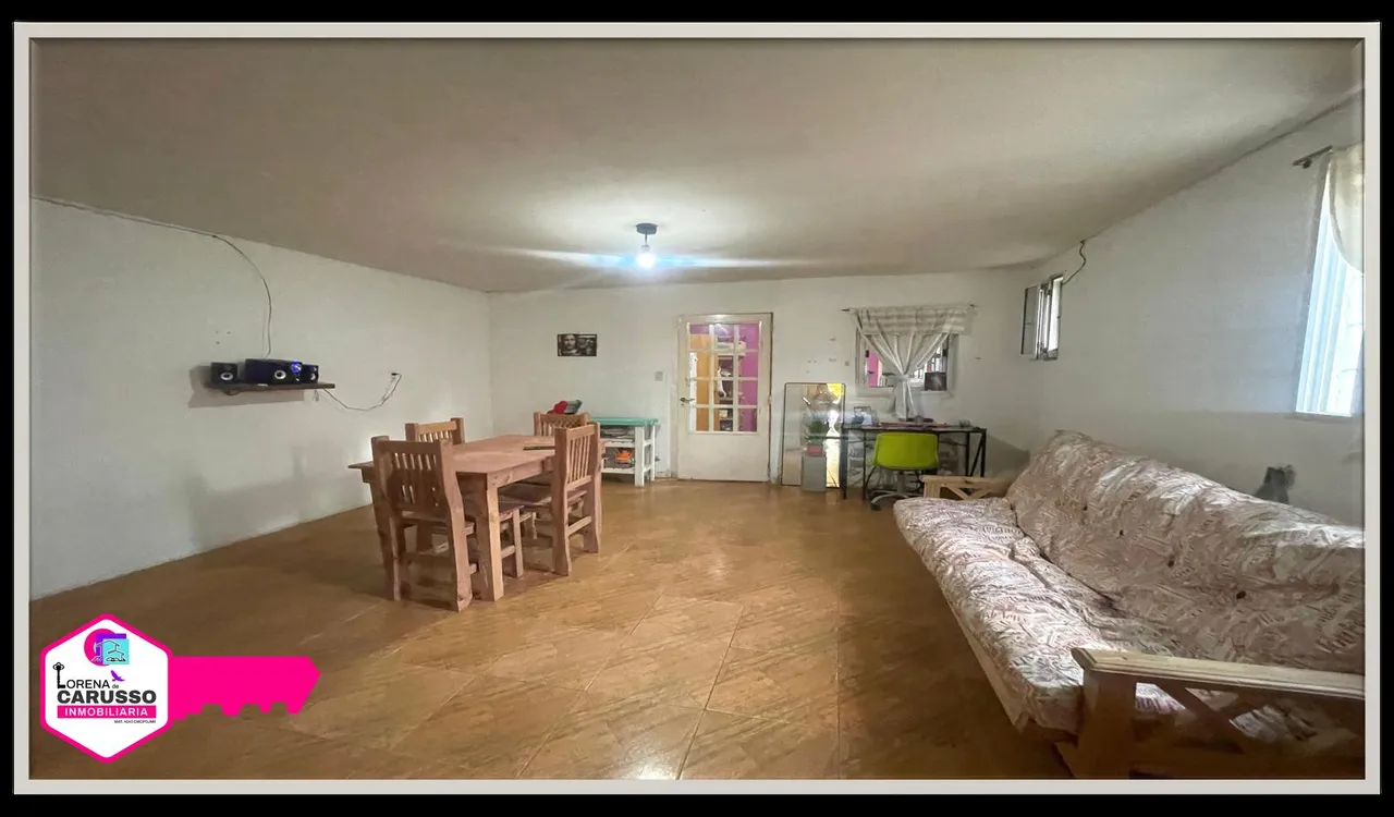 Casa en Carlos Pellegrini al 300