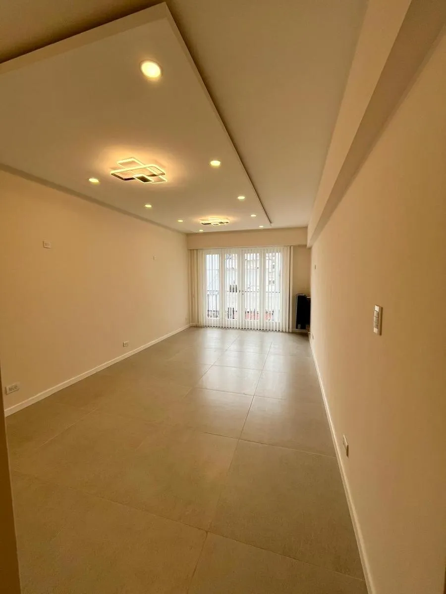 Departamento en Rivadavia 2354 Piso 5