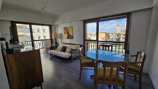 Departamento en Mendoza al 2100