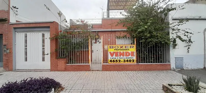 Casa en Lisandro de la Torre 60