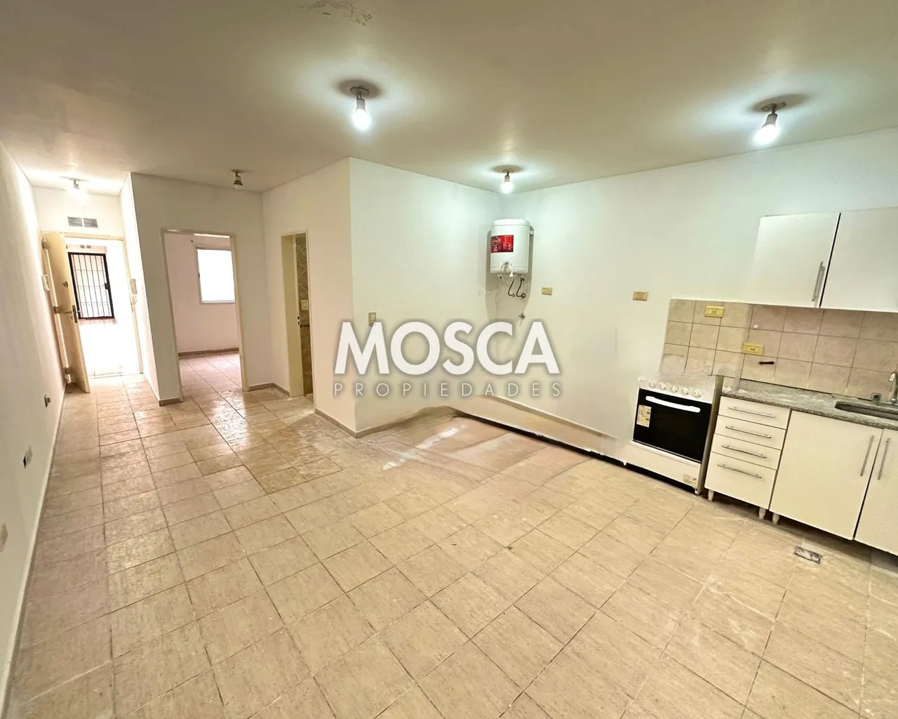 Departamento en DOS AMBIENTES EN ALQUILER MORENO CENTRO