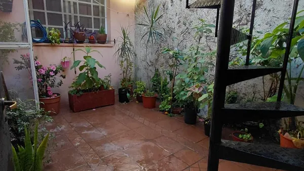 Departamento en Quintino Bocayuva al 1700
