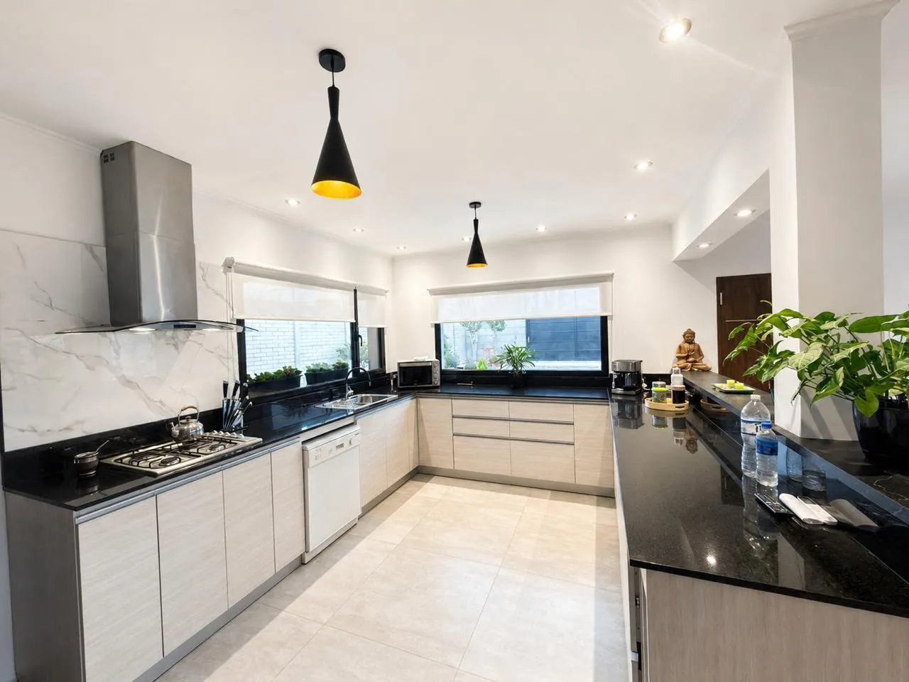 Casa en Venta Moderna Casa, Barrio los Alamos