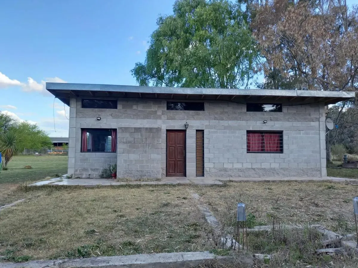 Quinta en 513 e/ 208 y 212