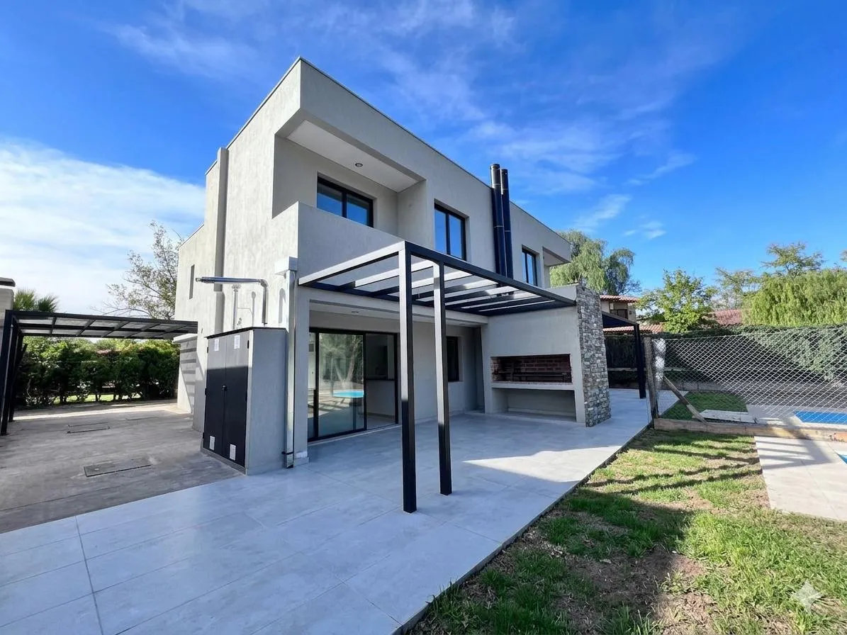 Casa en Laprida al 1100