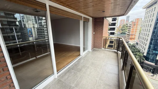 Departamento en Av. Libertador al 5600