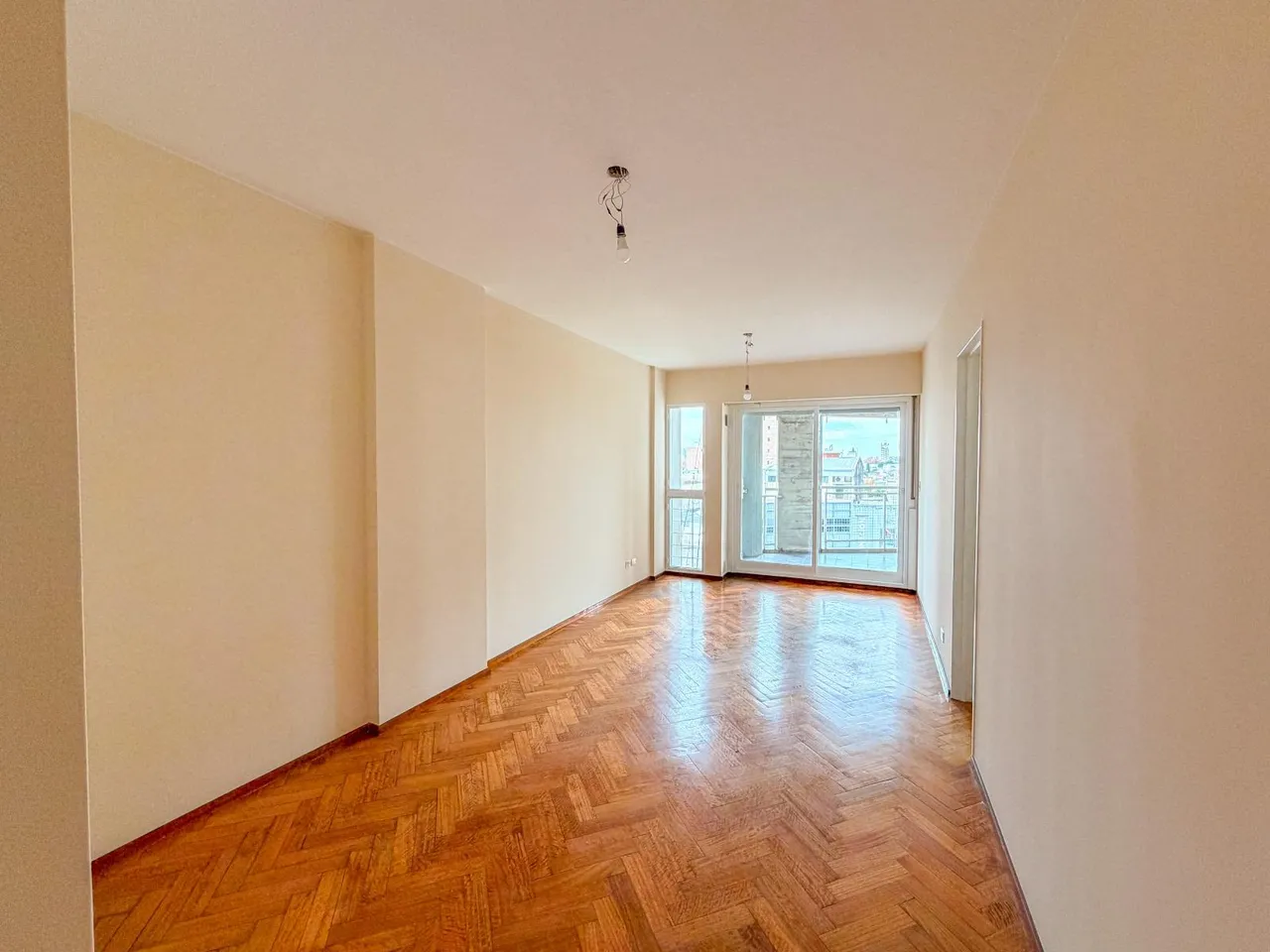 Departamento en Alberdi al 600