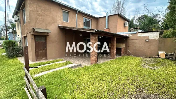 Casa en Santa Teresa de Jesus al 2500 Las Acacias