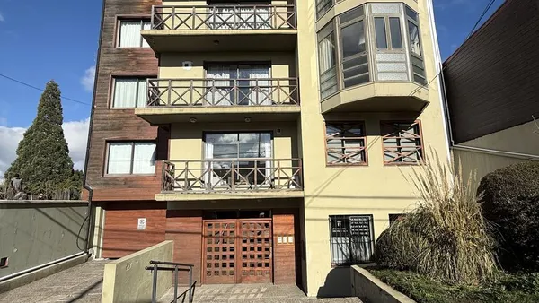 Departamento en Av Belgrano al 100
