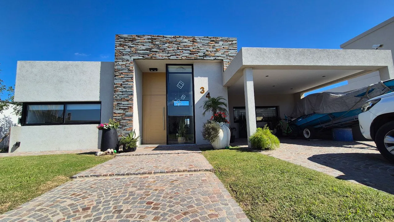 Casa en San sebastian Area 8
