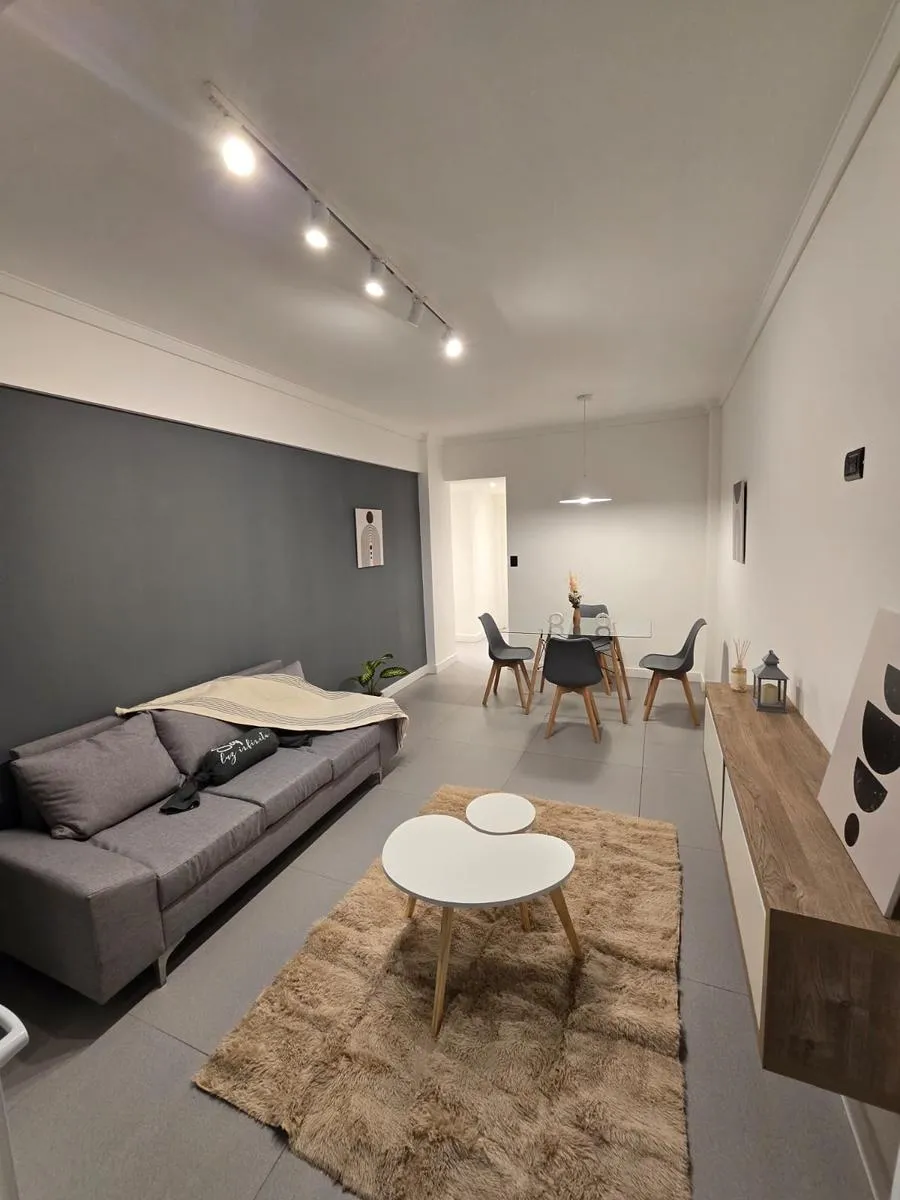 Departamento en Santa Fe 2155, Centro, Mar del Plata, Argentina.