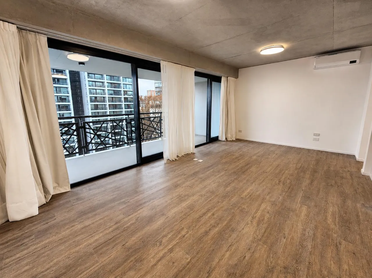 Departamento en Venezuela 50 (Quartier del Bajo - Torre Rio)