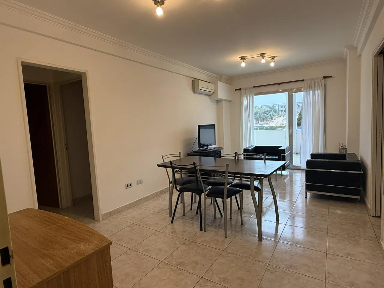 Departamento en Leloir al 400