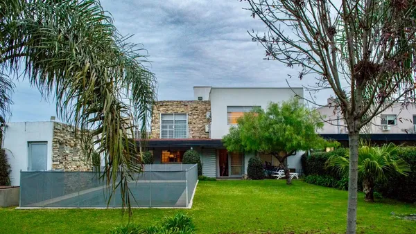 Casa en Calle C