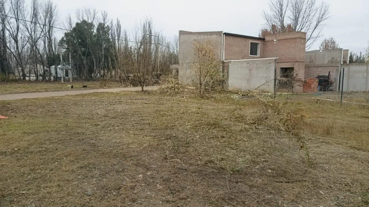 Terreno en Maria Cardenas y Segundo Valdez MZA B LOTE 5
