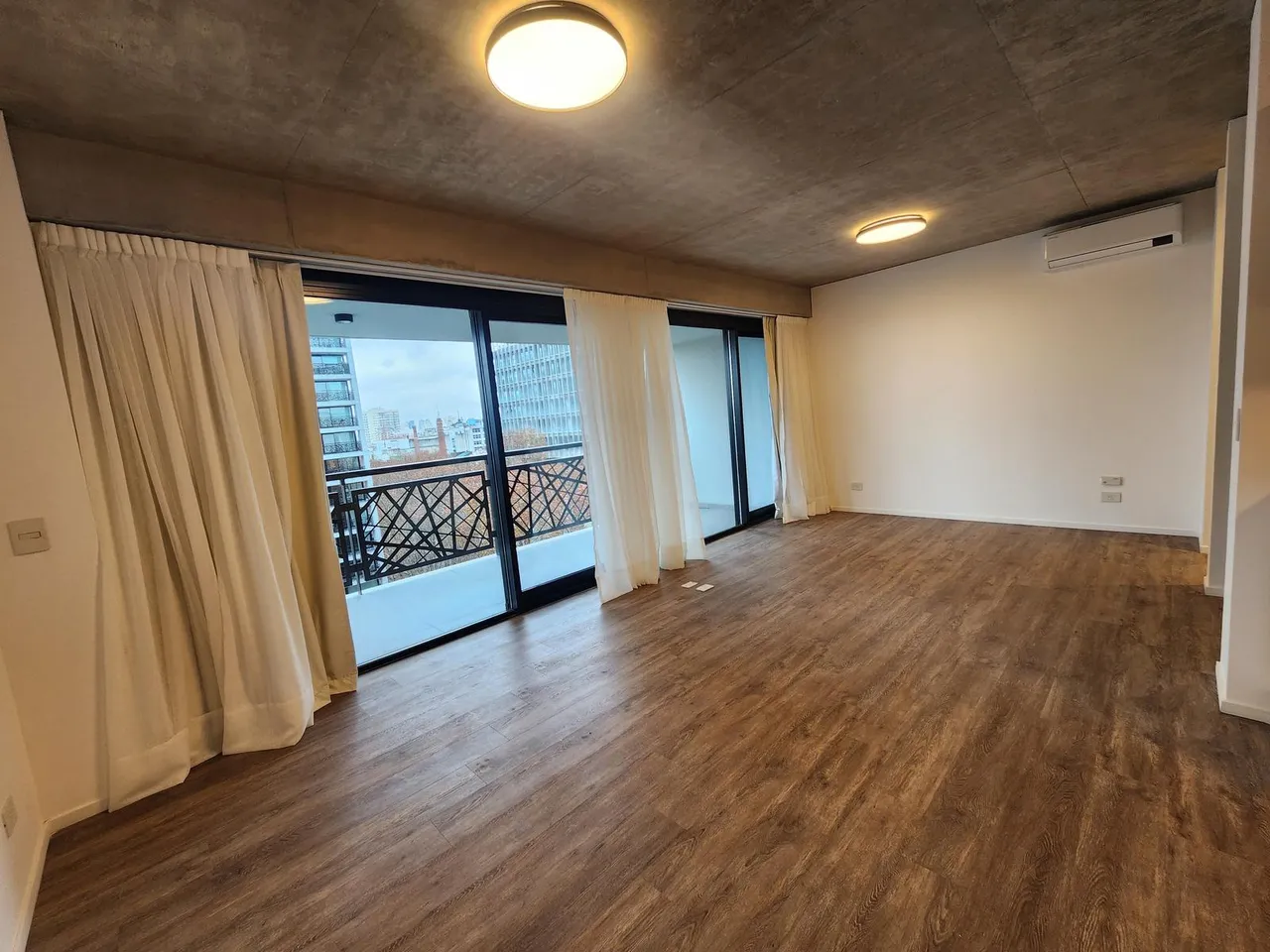 Departamento en Venezuela 50, Piso 9 (Quartier -Torre Ciudad-)