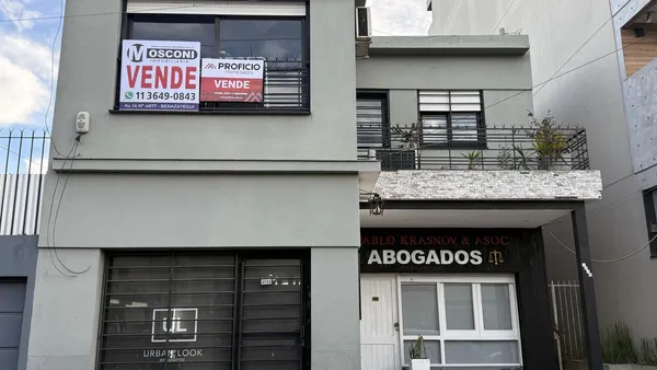 Casa en Calle 151 al 1300