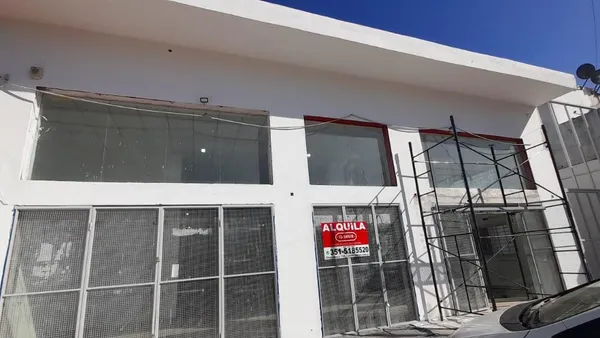 Local Comercial en Av. Donato Alvarez al 9000