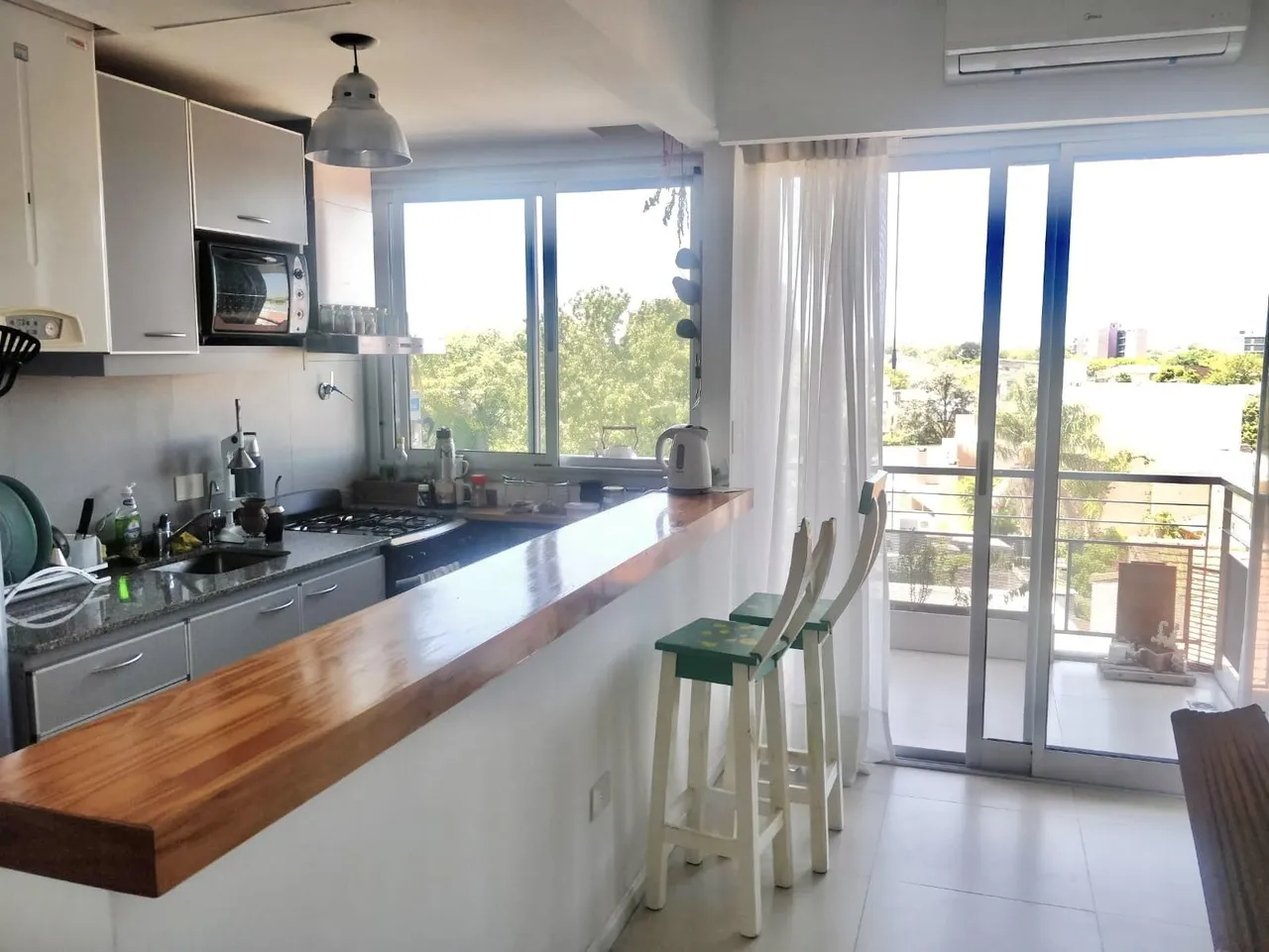 Departamento en Montes de Oca al 700