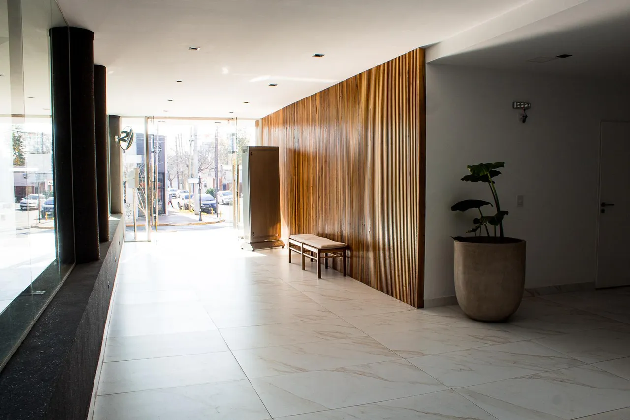 Departamento en Av. Cazón al 600