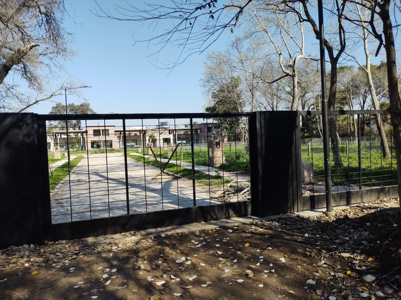 Terreno en Intendente Tirigal al 1700 Lote 4D