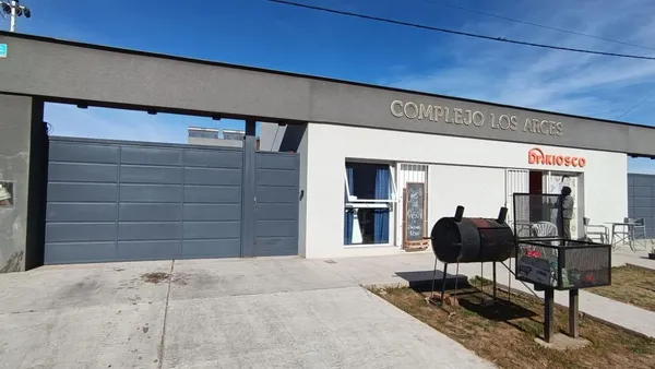 Departamento en Av Peron al 111