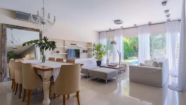 Casa en Las Glorietas - Nordelta 10