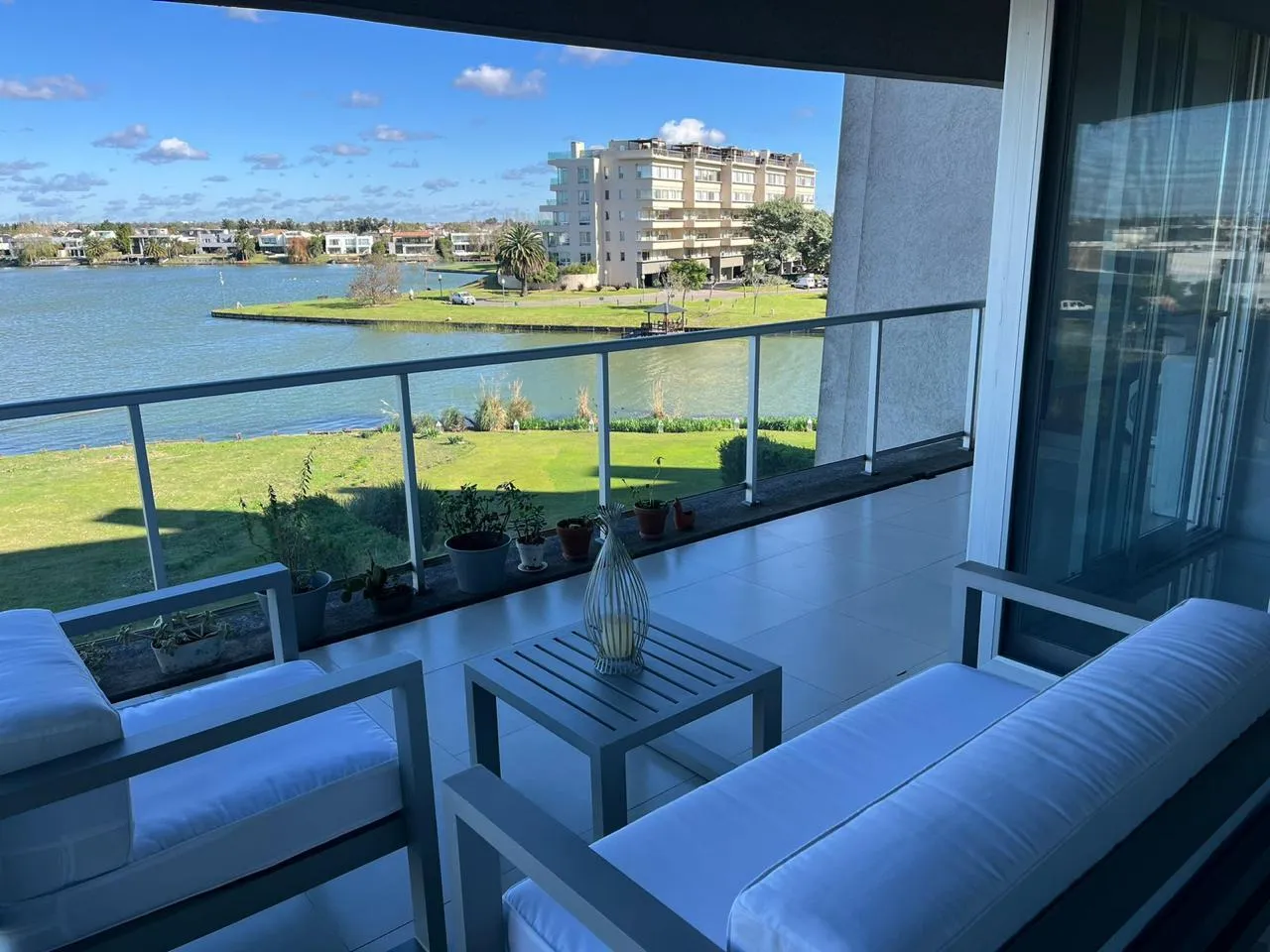 Departamento en Av. del Golf 625 YOO2