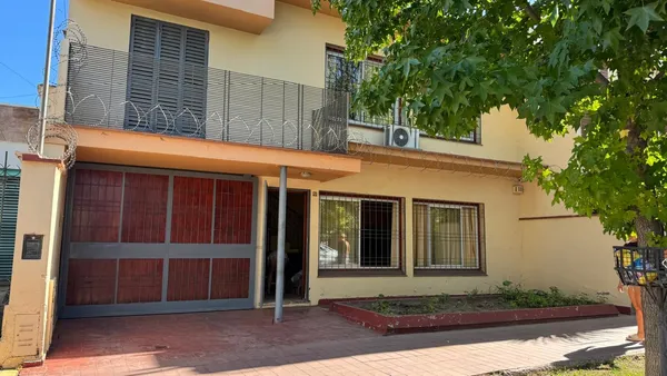 Casa en Marino Moreno 170 Luján de Cuyo Mendoza
