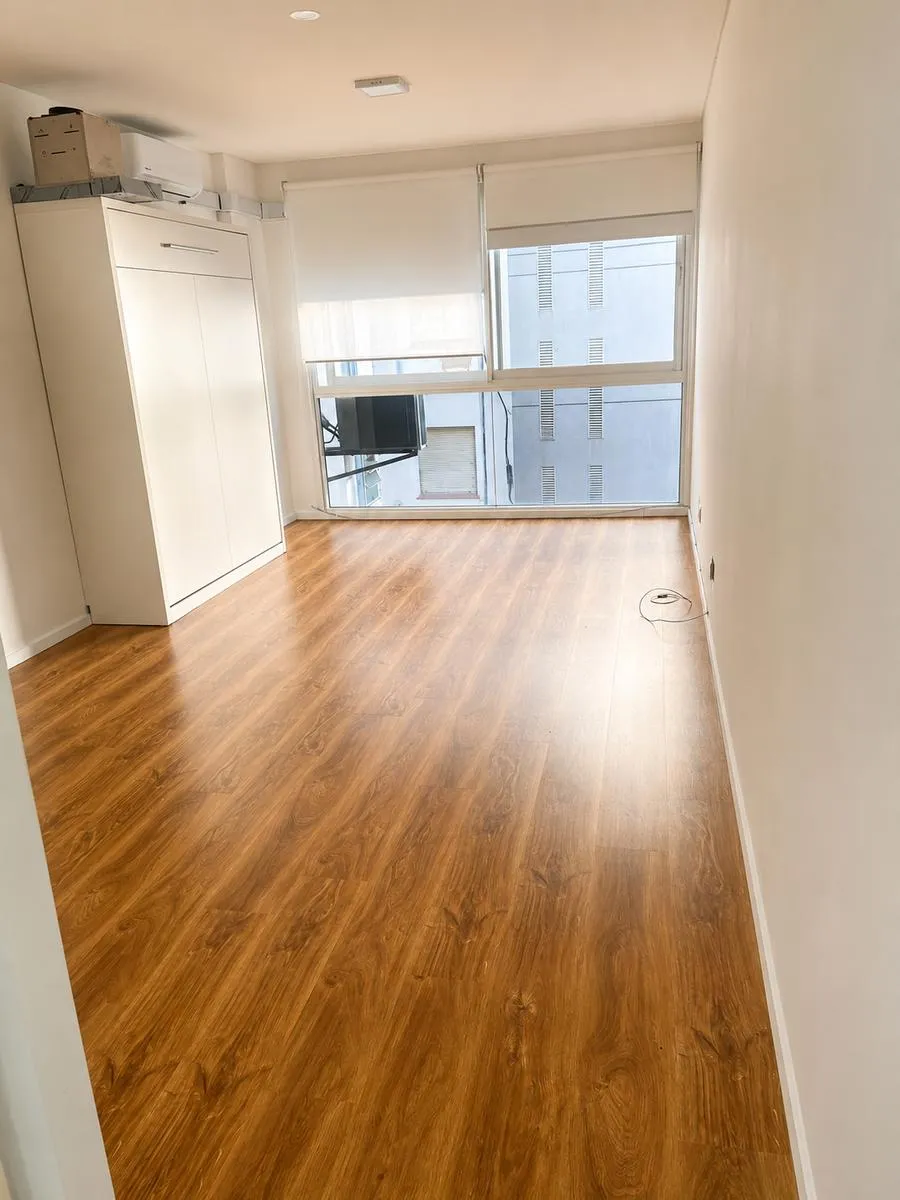 Departamento en Bartolomé Mitre al 2000