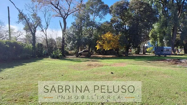 Terreno en Int. Dastugue al 4000