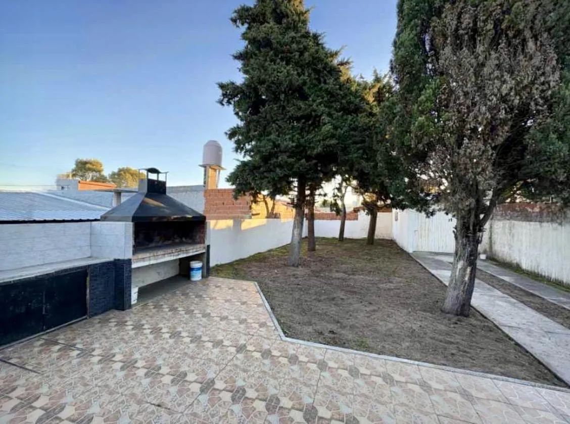 Casa en CALLE 15, ENTRE 45 Y 44