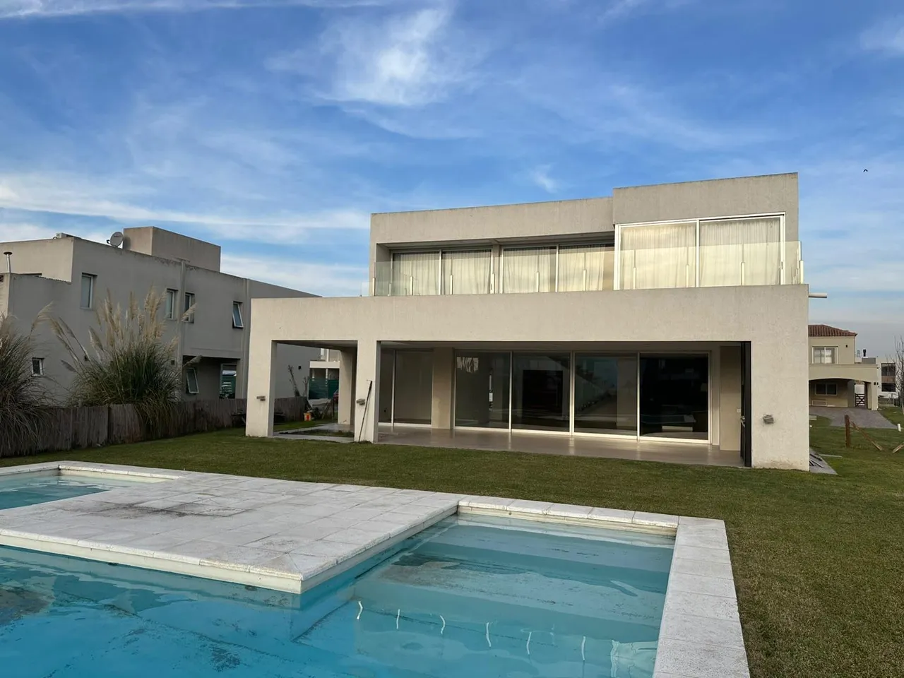 Casa en BARRIO PRIVADO TERRALAGOS
