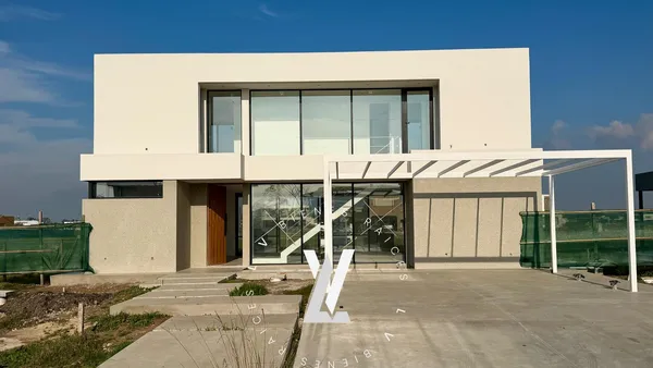 Casa en Au BSAS La Plata KM 31