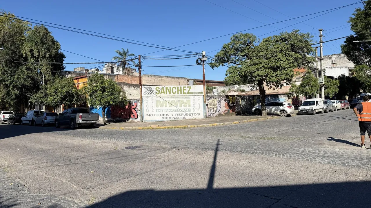 Terreno en Suipacha y Corrientes