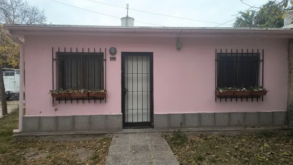 Casa en Monseñor Verdaguer al 500 - esq. Guiraldes, Las Heras