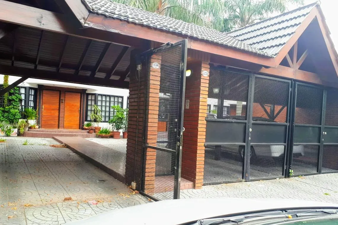 Casa en Pedro Rivera al 5700