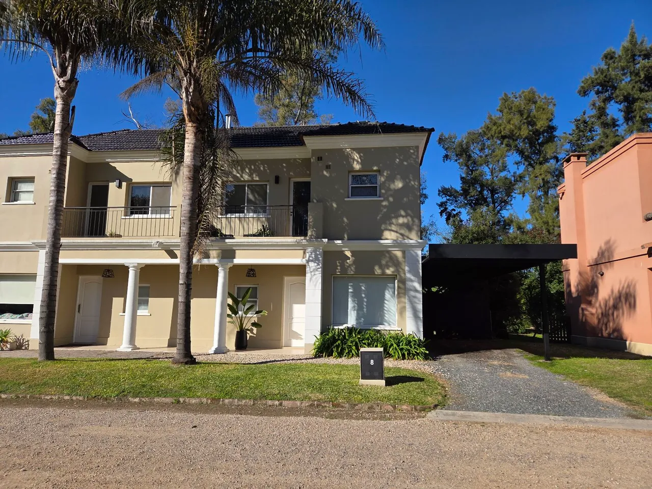 Casa en SARAVÍ al 2895 Barrio Cerrado Casas del Parque