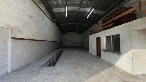 Local Comercial en Adolfo Alsina al 4500