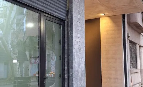 Local Comercial en SANTIAGO Y URQUIZA