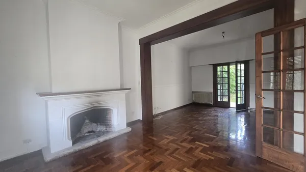 Casa en Pellegrini al 2700