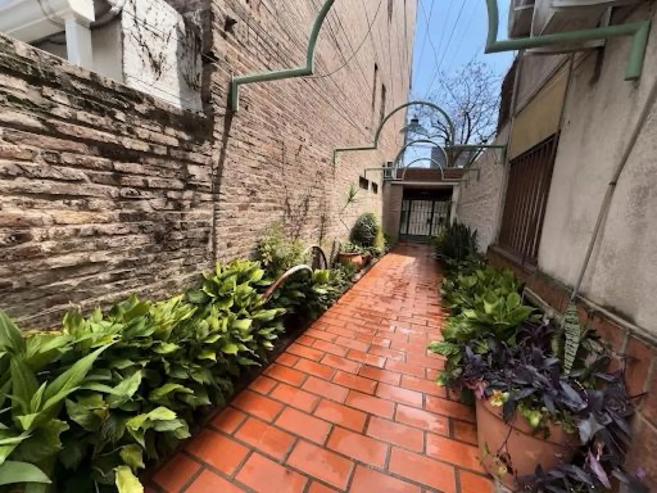 Departamento en Viamonte al 100