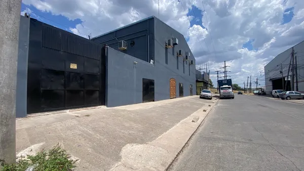 Local Comercial en Av. Gral. Manuel Belgrano al 1900 y Colectora Este Panamericana - Don Torcuato