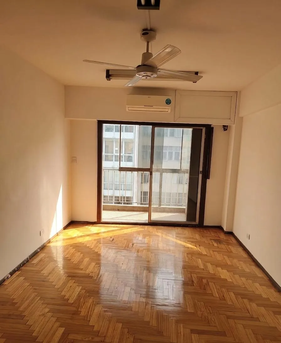 Departamento en Avenida Corrientes al 1600