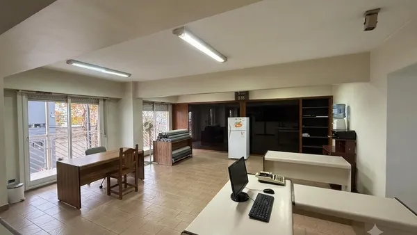 Departamento en Quintino Bocayuva esquina Av. San Juan